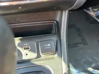 Jeep Cherokee 2020 4x4 Latitude Plus 4 puertas SUV