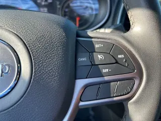 Jeep Cherokee 2020 4x4 Latitude Plus 4 puertas SUV