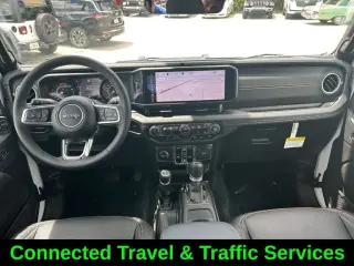 Jeep Wrangler 2025 4x4 Sahara 4 puertas SUV
