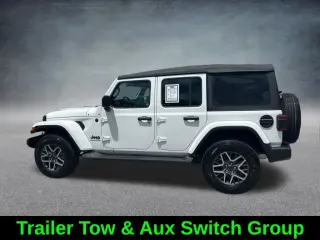 Jeep Wrangler 2025 4x4 Sahara 4 puertas SUV
