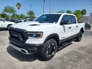 Ram 1500 2022 4x4 Rebel 4 puertas Cabina Crew 5.6 pies. SB Pickup