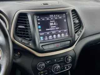 Jeep Cherokee 2014 4x4 Altitude 4 puertas SUV