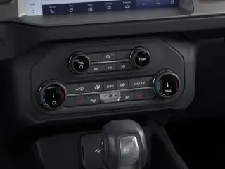 Ford Bronco 2025 4x4 Outer Banks 4 puertas SUV