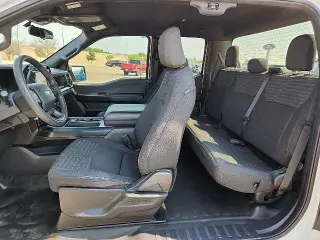 Ford F-150 2023 4x2 XL 4 puertas SuperCab 6.5 pies SB