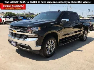 Chevrolet Silverado 1500 2021 4x2 LT 4 puertas Cabina Crew 5.8 pies. Caja corta