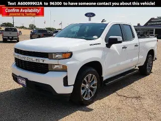 Chevrolet Silverado 1500 2021 4x2 Custom 4 puertas Cabina Doble 6.6 pies SB