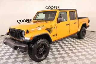 Jeep Gladiator 2025 4x4 Sport 4 puertas Crew Cab 5.0 pies. SB