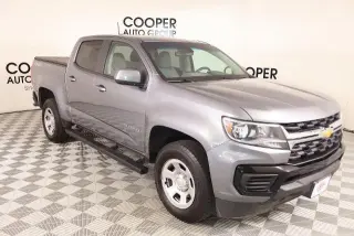 Chevrolet Colorado 2022 4x4 Camioneta de Trabajo 4 puertas Cabina Crew 5 pies. Caja Corta