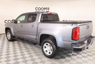 Chevrolet Colorado 2022 4x4 Camioneta de Trabajo 4 puertas Cabina Crew 5 pies. Caja Corta