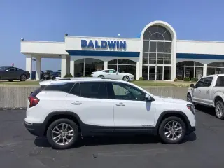 GMC Terrain 2024 AWD SLT 4 puertas SUV