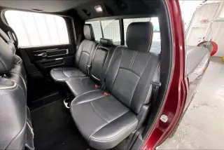 Ram 1500 2016 4x4 Laramie Limited 4 puertas Cabina de equipo 5.5 pies. Caja corta Pickup