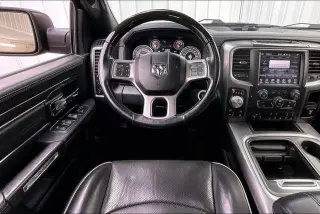 Ram 1500 2016 4x4 Laramie Limited 4 puertas Cabina de equipo 5.5 pies. Caja corta Pickup
