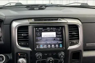 Ram 1500 2016 4x4 Laramie Limited 4 puertas Cabina de equipo 5.5 pies. Caja corta Pickup