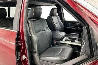 Ram 1500 2016 4x4 Laramie Limited 4 puertas Cabina de equipo 5.5 pies. Caja corta Pickup