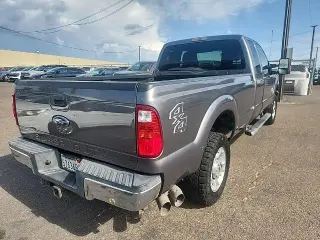 Ford F-250 Super Duty 2014 4x4 XLT Cabina Super 4 puertas 6.8 pies. Pickup