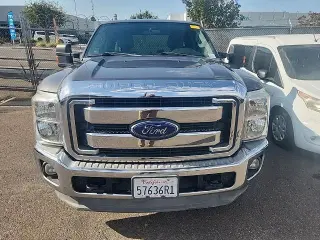 Ford F-250 Super Duty 2014 4x4 XLT Cabina Super 4 puertas 6.8 pies. Pickup