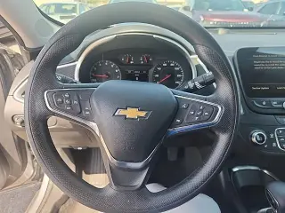 Chevrolet Malibu 2024 LT 4 puertas Sedan con 1LT