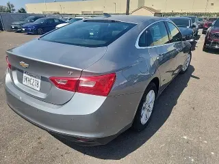 Chevrolet Malibu 2024 LT 4 puertas Sedan con 1LT