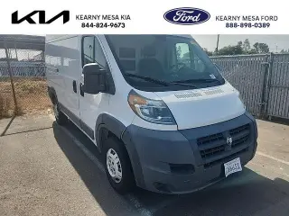 Furgón de carga Ram ProMaster 2014 2500 con distancia entre ejes de 136 pulgadas, 3 puertas y techo alto