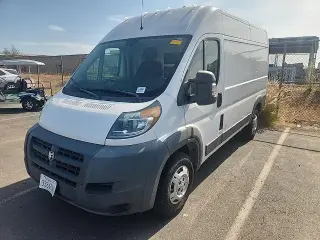 Furgón de carga Ram ProMaster 2014 2500 con distancia entre ejes de 136 pulgadas, 3 puertas y techo alto