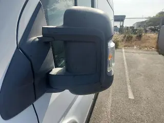 Furgón de carga Ram ProMaster 2014 2500 con distancia entre ejes de 136 pulgadas, 3 puertas y techo alto