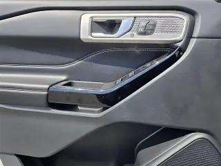 Ford Explorer 2022 AWD ST 4 puertas SUV