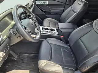 Ford Explorer 2022 AWD ST 4 puertas SUV