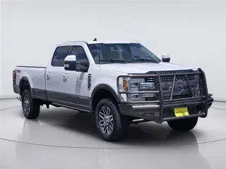 Ford F-350 Super Duty 2019 4x4 Lariat 4 puertas Cabina Crew 6.8 pies. SRW Pickup