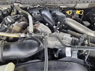 Ford F-350 Super Duty 2019 4x4 Lariat 4 puertas Cabina Crew 6.8 pies. SRW Pickup