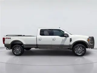 Ford F-350 Super Duty 2019 4x4 Lariat 4 puertas Cabina Crew 6.8 pies. SRW Pickup