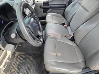Ford F-250 Super Duty 2019 4x2 XL 2 puertas Cabina Regular 8 pies LB Pickup