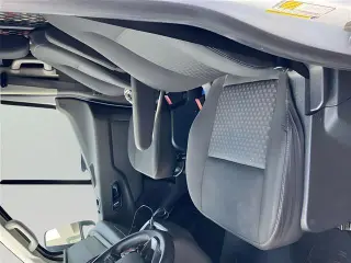 Ford Transit 2022 250 3 puertas SWB Techo bajo Furgón de carga