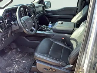 Ford F-150 2021 4x2 XLT 4 puertas SuperCrew 5.5 pies. SB