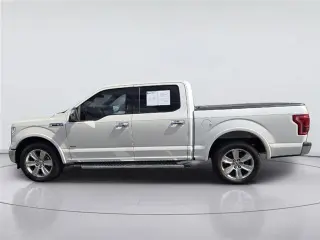 Ford F-150 2017 4x2 Lariat 4 puertas SuperCrew 5.5 pies. SB