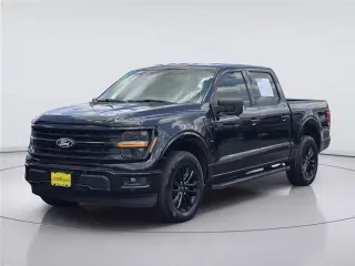 Ford F-150 2024 4x2 XLT 4 puertas SuperCrew 5.5 pies. SB