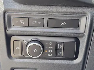 Ford F-150 2024 4x2 XLT 4 puertas SuperCrew 5.5 pies. SB