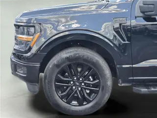 Ford F-150 2024 4x2 XLT 4 puertas SuperCrew 5.5 pies. SB