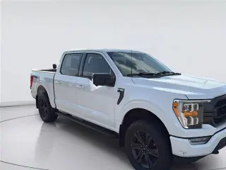 Ford F-150 2023 4x4 XLT 4 puertas SuperCrew 6.5 pies SB