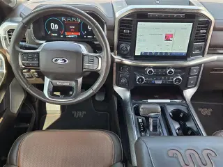 Ford F-150 2021 4x4 King Ranch 4 puertas SuperCrew 5.5 pies. SB