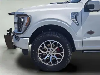 Ford F-150 2021 4x4 King Ranch 4 puertas SuperCrew 5.5 pies. SB