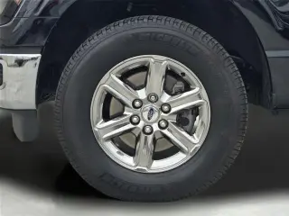 Ford F-150 2024 4x4 XLT 4 puertas SuperCrew 5.5 pies. SB