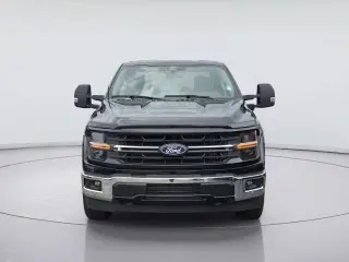 Ford F-150 2024 4x4 XLT 4 puertas SuperCrew 5.5 pies. SB