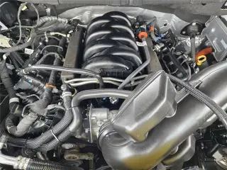 Ford F-150 2024 4x4 XLT 4 puertas SuperCrew 5.5 pies. SB
