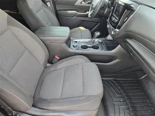 Chevrolet Traverse 2020 LS 4 puertas SUV con 1LS