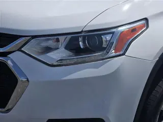 Chevrolet Traverse 2020 LS 4 puertas SUV con 1LS