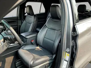 Ford Explorer 2023 AWD ST 4 puertas SUV