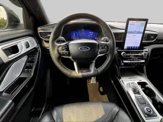 Ford Explorer 2023 AWD ST 4 puertas SUV