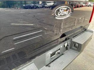 Ford F-150 2024 4x4 XLT 4 puertas SuperCrew 5.5 pies. SB