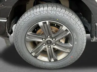 Ford F-150 2021 4x4 XLT 4 puertas SuperCrew 5.5 pies SB