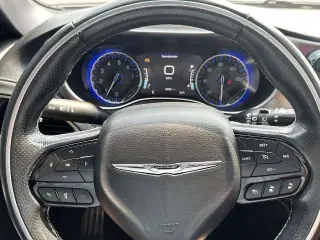 Chrysler Pacifica 2021 AWD Limited 4 puertas Minivan